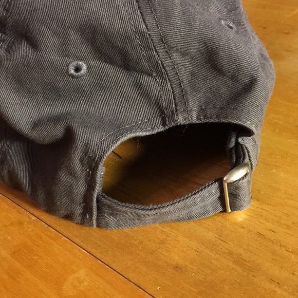 Victoria Sport gray 6 panel hat with adjustable back strap baseball style cap - Picture 7 of 10
